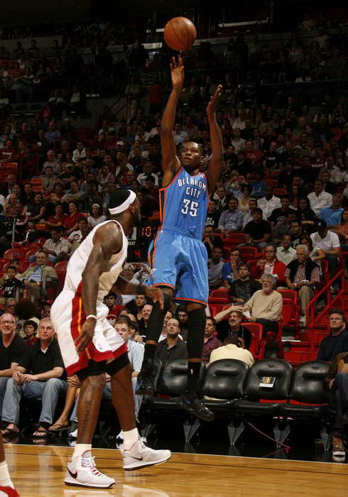 是巨大的 是巨大的