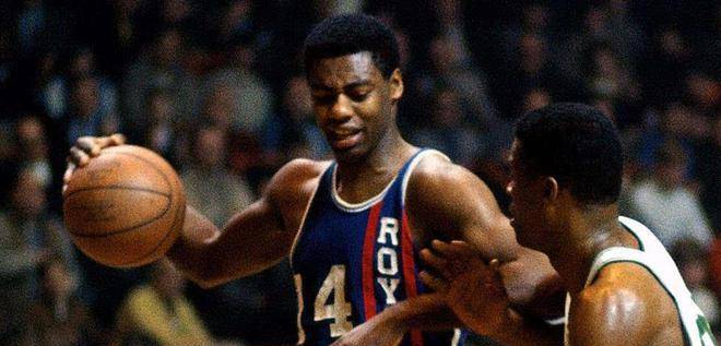 有明显扭动 有明显扭动