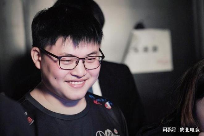 拥有出色的 拥有出色的