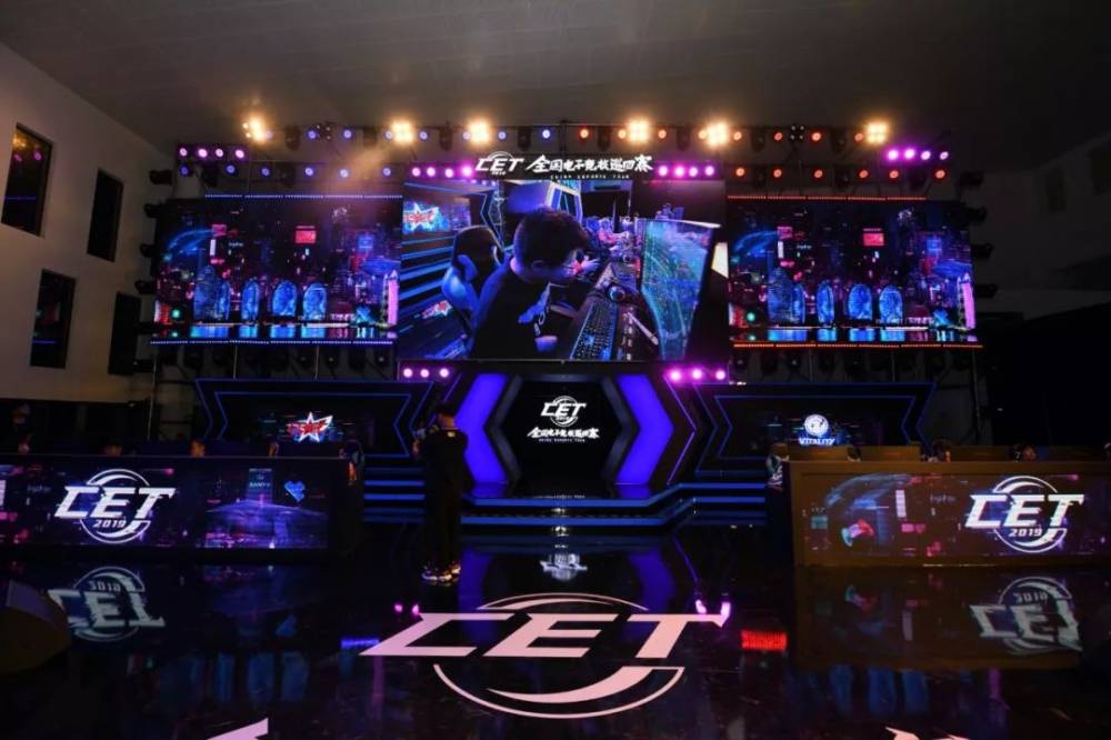 官宣前拍摄 官宣前拍摄