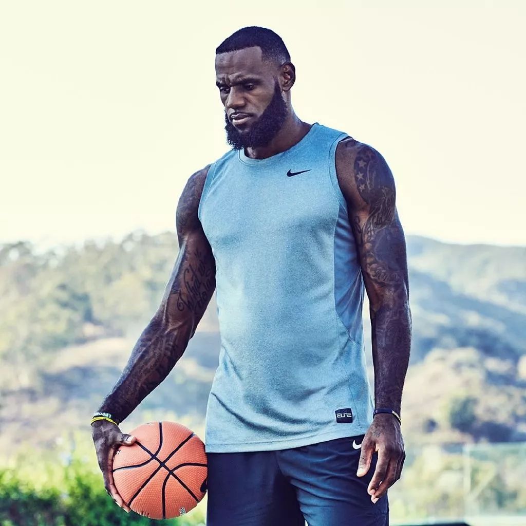 东部视角 东部视角